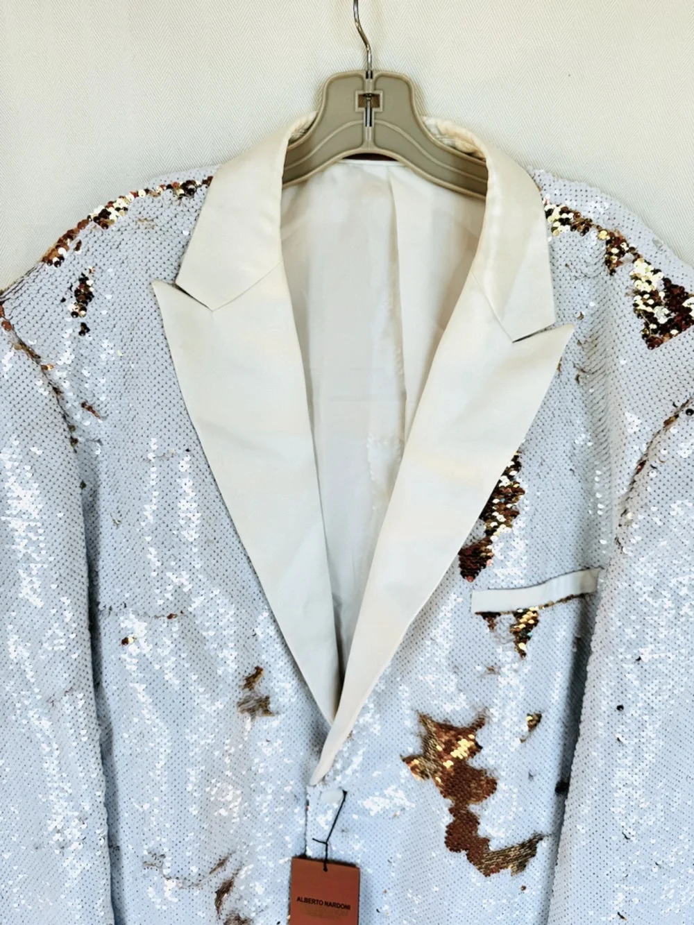Albert Nardoni Collection Italy White & Gold Sequin Blazer & Bowtie